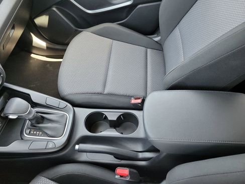 Used 2025 Kia Soul LX w/ LX Technology Package FWD image 22