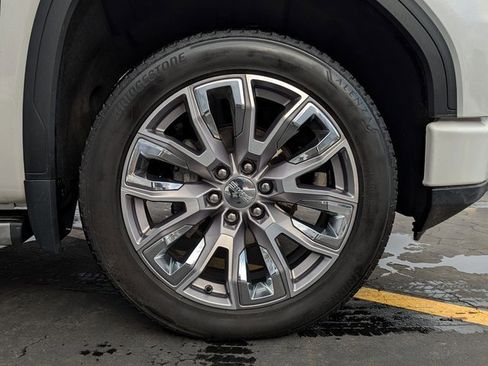 Used 2024 GMC Sierra 1500 Denali image 11