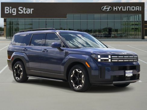 Certified 2025 Hyundai Santa Fe SEL image 6