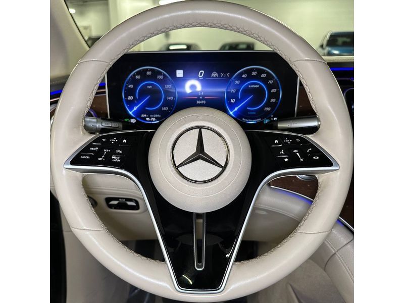Used 2023 Mercedes-Benz EQS 450+ SUV image 26