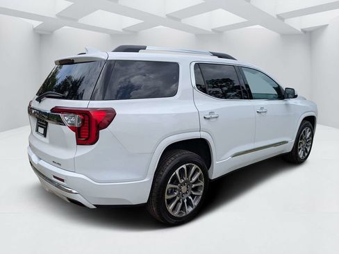 Used 2023 GMC Acadia Denali AWD/4WD image 3