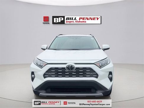 Used 2020 Toyota RAV4 Limited image 8
