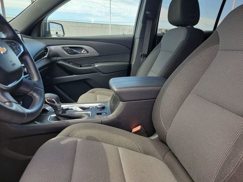 Used 2023 Chevrolet Traverse LT w/ LPO, Floor Liner Package AWD/4WD image 21