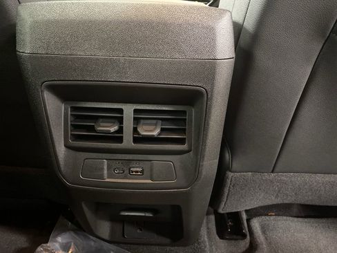 New 2026 Chevrolet Colorado ZR2 w/ Technology Package image 17