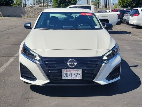 Used 2025 Nissan Altima 2.5 S FWD image 24