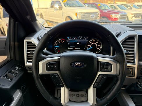 Used 2015 Ford F150 Lariat image 14