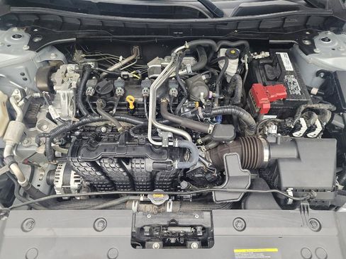 Used 2024 Nissan Altima 2.5 S FWD image 30