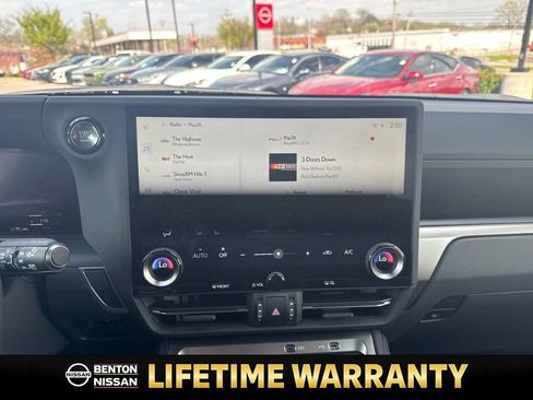 Used 2026 Lexus GX 550 image 16