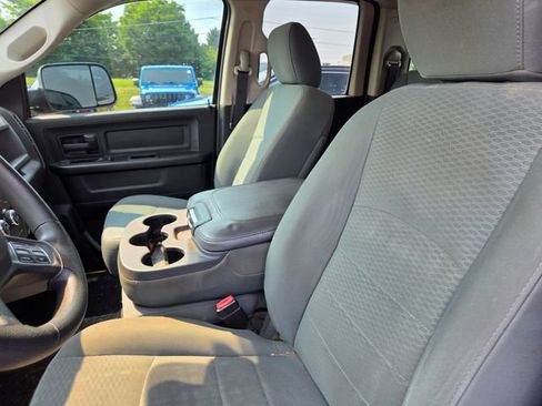 Used 2015 RAM 1500 Tradesman w/ Popular Equipment Group AWD/4WD image 2
