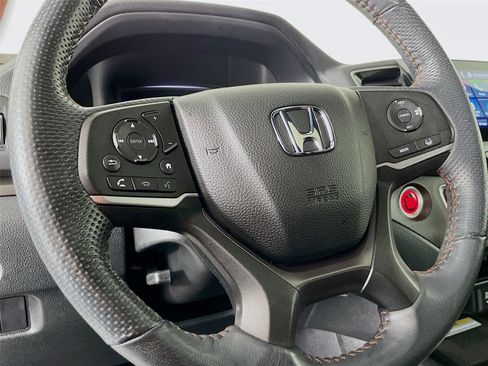 Used 2022 Honda Passport TrailSport image 16