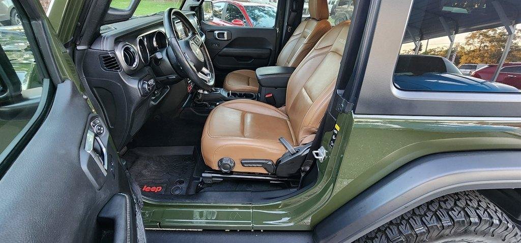 Used 2022 Jeep Wrangler Rubicon w/ LED Lighting Group AWD/4WD image 18