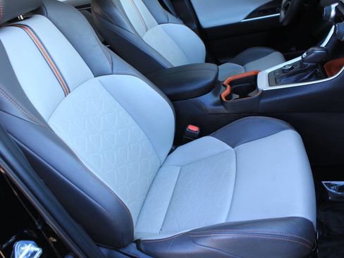 Used 2021 Toyota RAV4 Adventure image 17