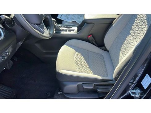 Used 2024 Chevrolet Equinox LT image 7