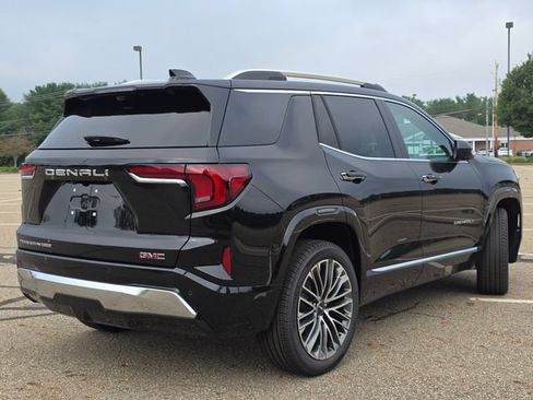 New 2027 GMC Terrain Denali AWD/4WD image 17
