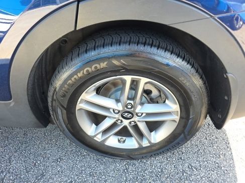 Used 2017 Hyundai Santa Fe Sport AWD/4WD image 11