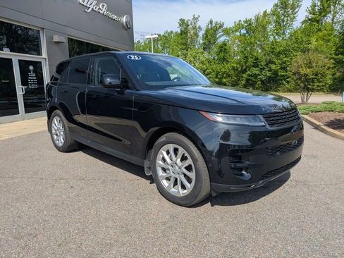 Used 2025 Land Rover Range Rover Sport AWD/4WD image 10