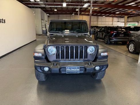 Used 2023 Jeep Wrangler Unlimited Sport AWD/4WD image 7