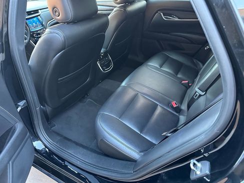 Used 2018 Cadillac XTS Luxury image 11