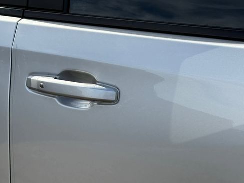 Used 2022 Chevrolet Silverado 1500 RST image 8