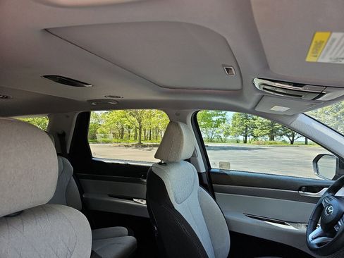 Used 2022 Hyundai Palisade SEL AWD/4WD image 13