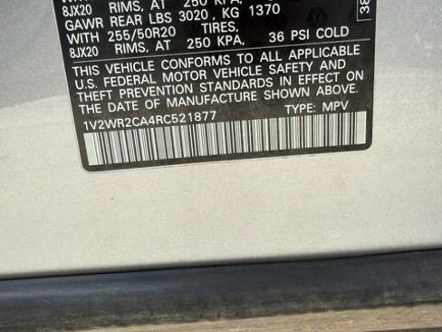 Used 2024 Volkswagen Atlas SE image 7