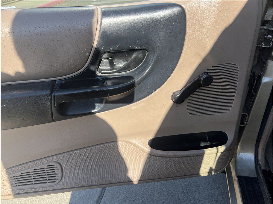 Used 2002 Ford Ranger 2WD SuperCab image 10