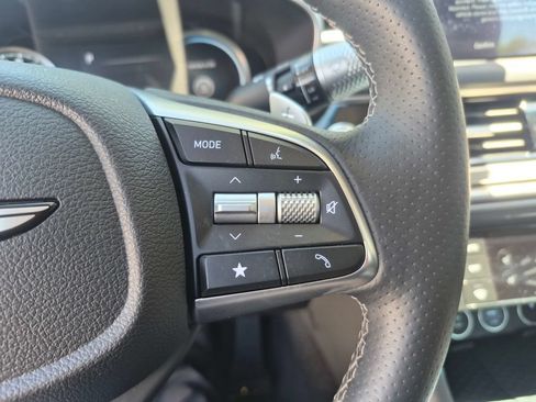 Used 2026 Genesis G70 2.5T Prestige RWD image 13