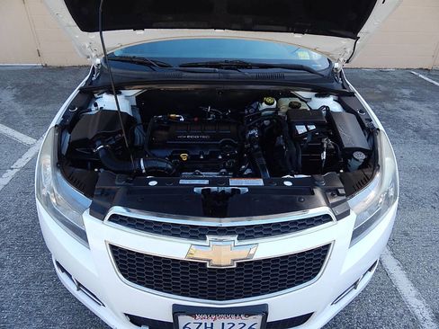 Used 2013 Chevrolet Cruze LT w/ RS Package image 30