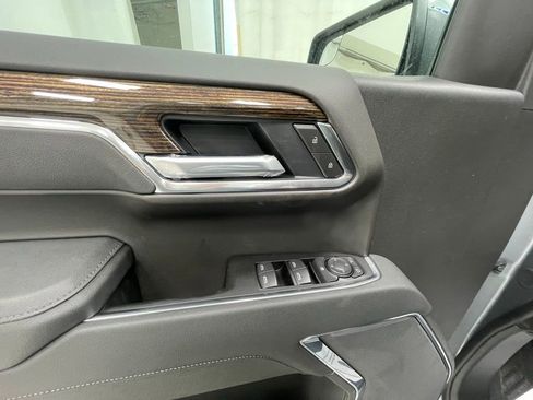 New 2026 GMC Sierra 1500 SLE image 14