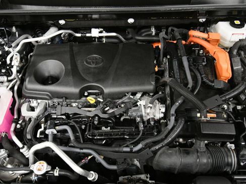 Used 2024 Toyota RAV4 XSE w/ Weather Package image 35