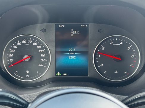 Used 2023 Mercedes-Benz Sprinter 1500 image 18