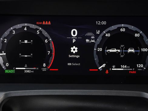 Used 2025 Toyota Tacoma TRD Off-Road image 39