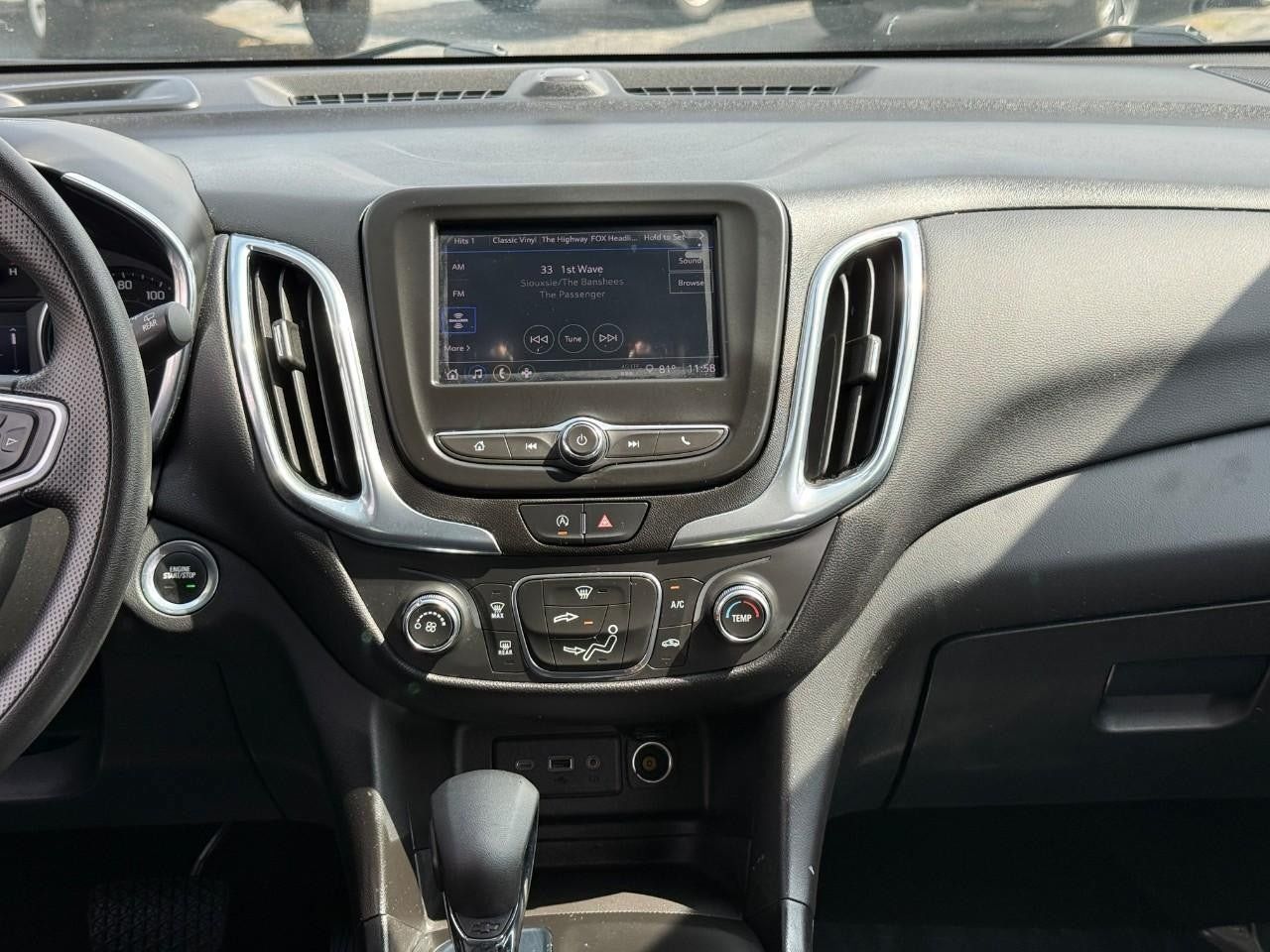 Used 2022 Chevrolet Equinox LT FWD image 14