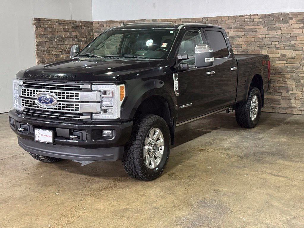 Used 2019 Ford F250 Platinum w/ Platinum Ultimate Package AWD/4WD image 5