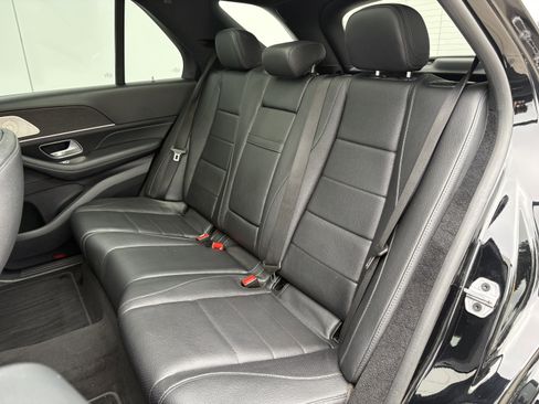 Used 2021 Mercedes-Benz GLE 350 4MATIC image 12