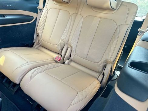 Used 2025 Jeep Grand Cherokee L Summit w/ Luxury Tech Group V image 28