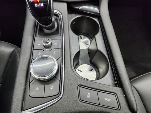 Used 2020 Cadillac XT5 Premium Luxury image 17