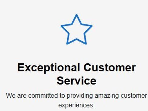 Used 2016 Chrysler 300 C image 3