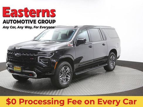 Used 2025 Chevrolet Suburban Z71 AWD/4WD image 60