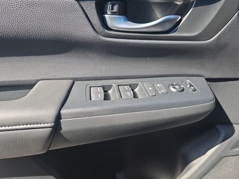 Used 2024 Honda CR-V EX image 26