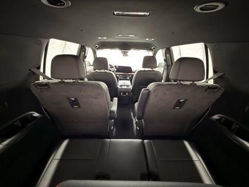 Used 2024 Chevrolet Traverse Z71 w/ LPO, Floor Liner Package image 31