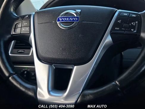 Used 2015 Volvo XC60 T5 Platinum image 30