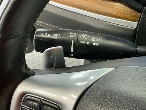 Used 2013 Chrysler 300 C Luxury Series w/ Light Group AWD/4WD image 42