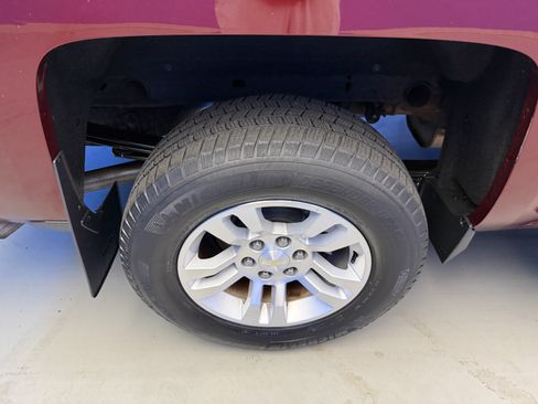 Used 2017 Chevrolet Silverado 1500 LT w/ All Star Edition AWD/4WD image 8