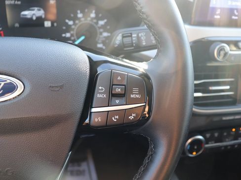 Used 2022 Ford Escape SEL image 31