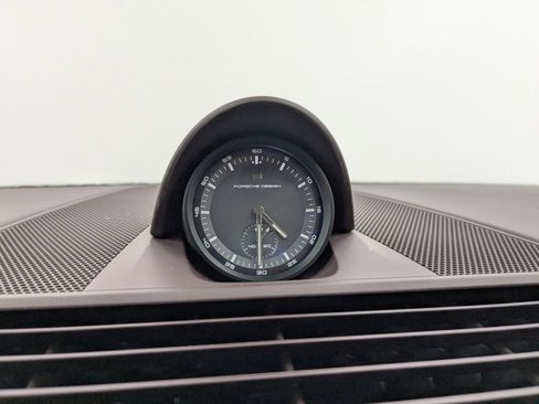 Used 2023 Porsche Panamera 4 image 15