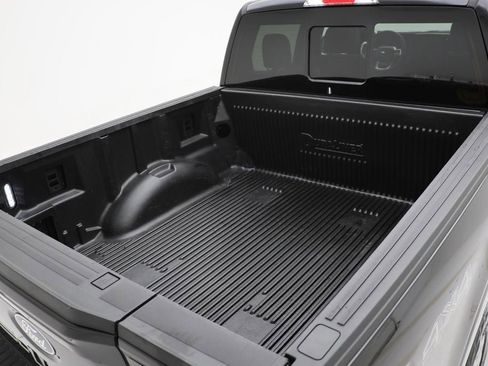 Used 2025 Ford F150 King Ranch AWD/4WD image 17