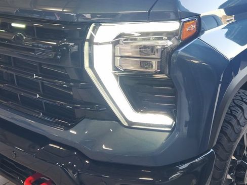 Used 2026 Chevrolet Silverado 2500 LTZ w/ Trail Boss Package AWD/4WD image 8