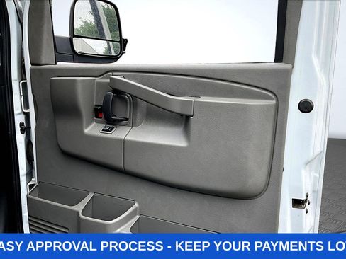 Used 2021 GMC Savana 2500 w/ Driver Convenience Package RWD image 26
