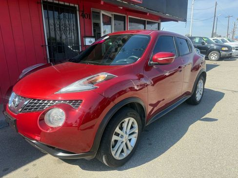 Used 2016 Nissan Juke S image 2